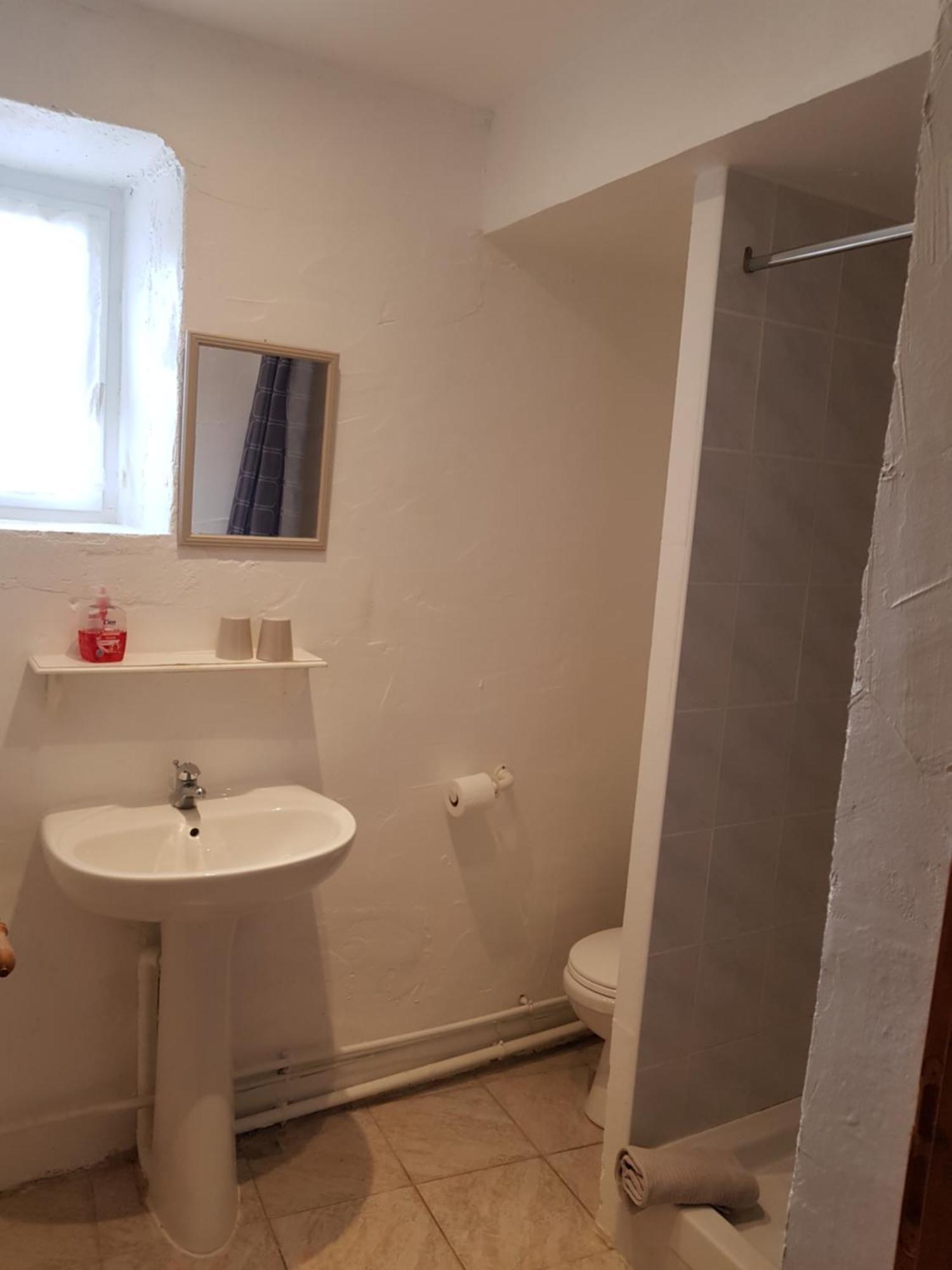 Le Gite Des Chambres De La Grange Cherval Eksteriør bilde