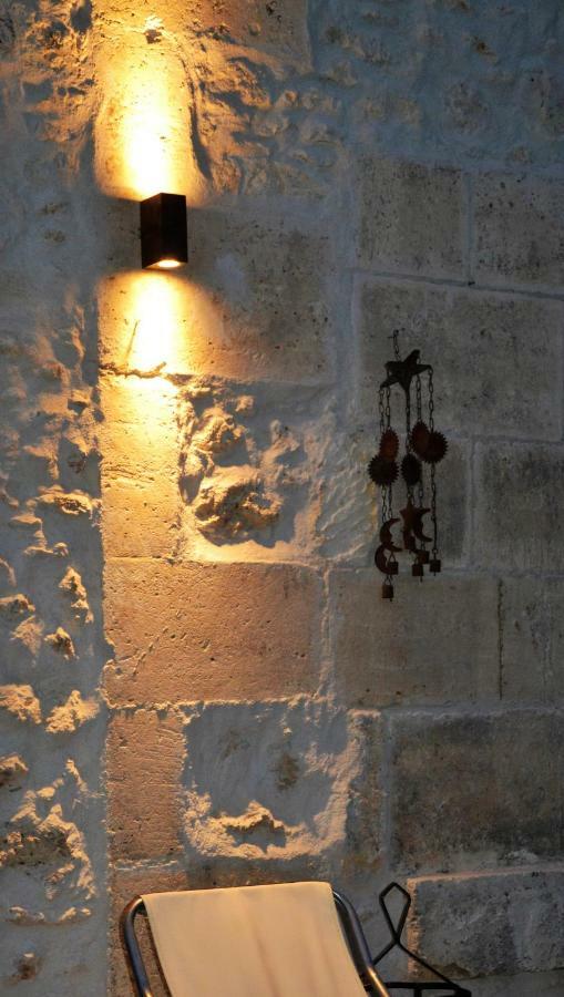 Le Gite Des Chambres De La Grange Cherval Eksteriør bilde